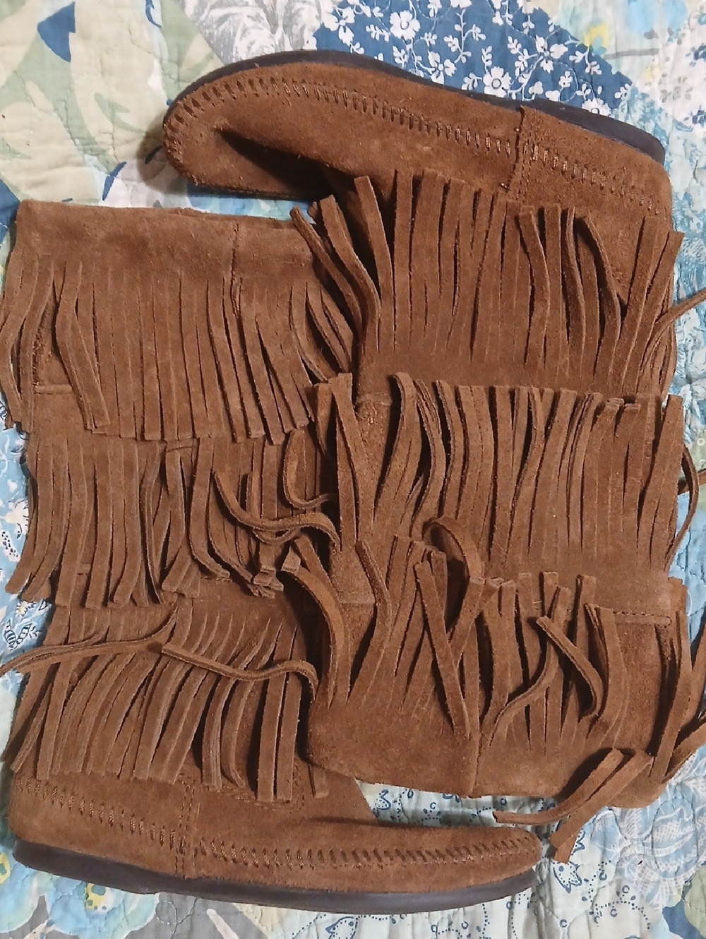 Minnetonka Brown Suede Fringe Boots, Sz.5